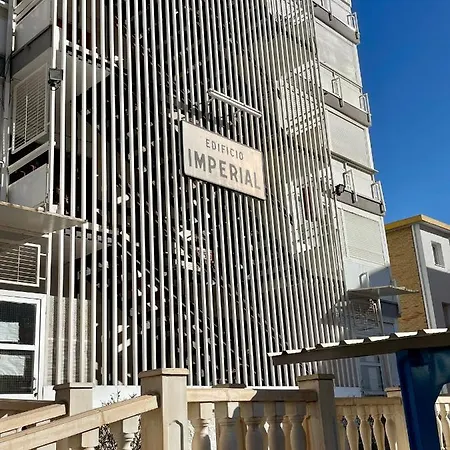 Imperial * Μπένιντορμ